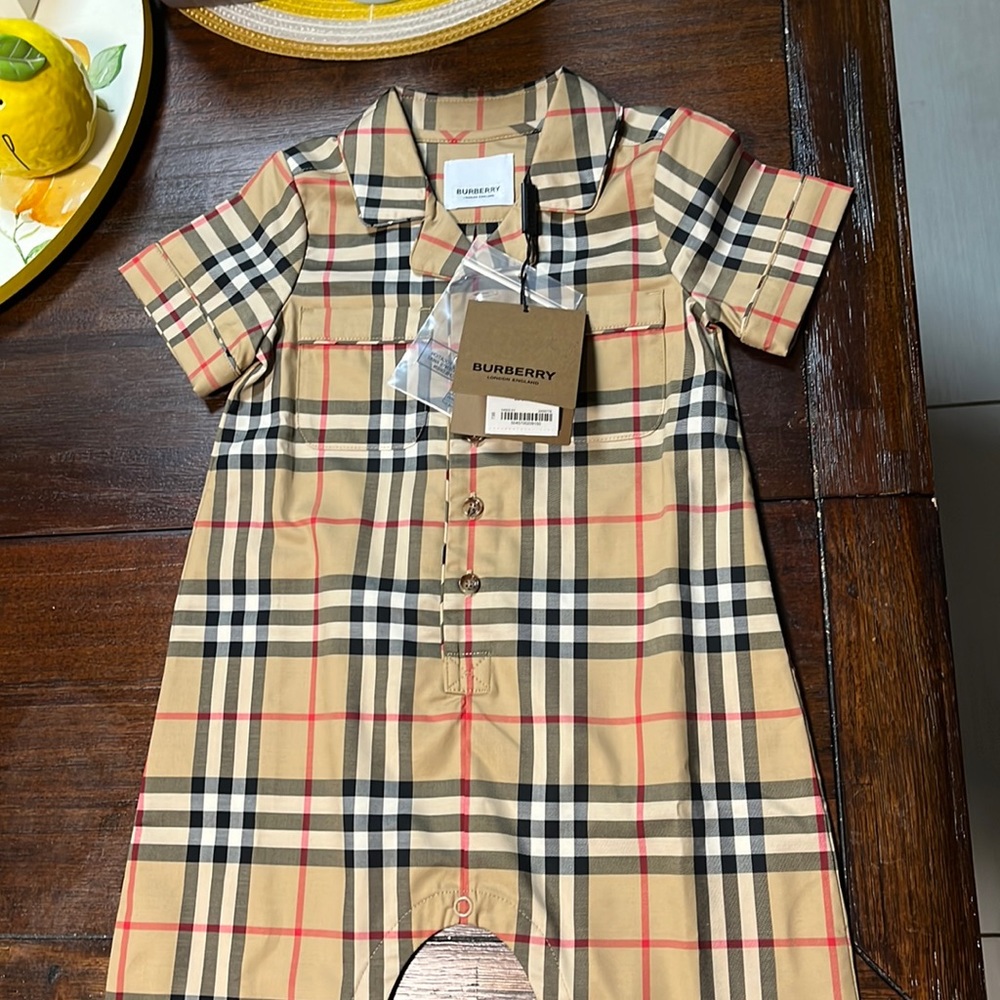 Burberry Unisex Onsie